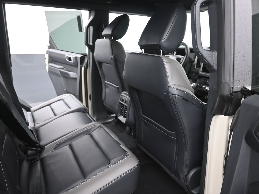 New 2026 Ford Bronco - photo 31