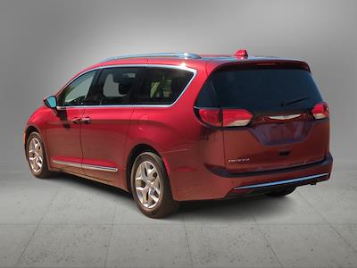 2019 Chrysler Pacifica FWD Minivan for sale #KR541419A - photo 2