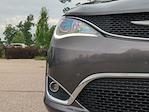 2019 Chrysler Pacifica FWD Minivan for sale #KR588230P - photo 11