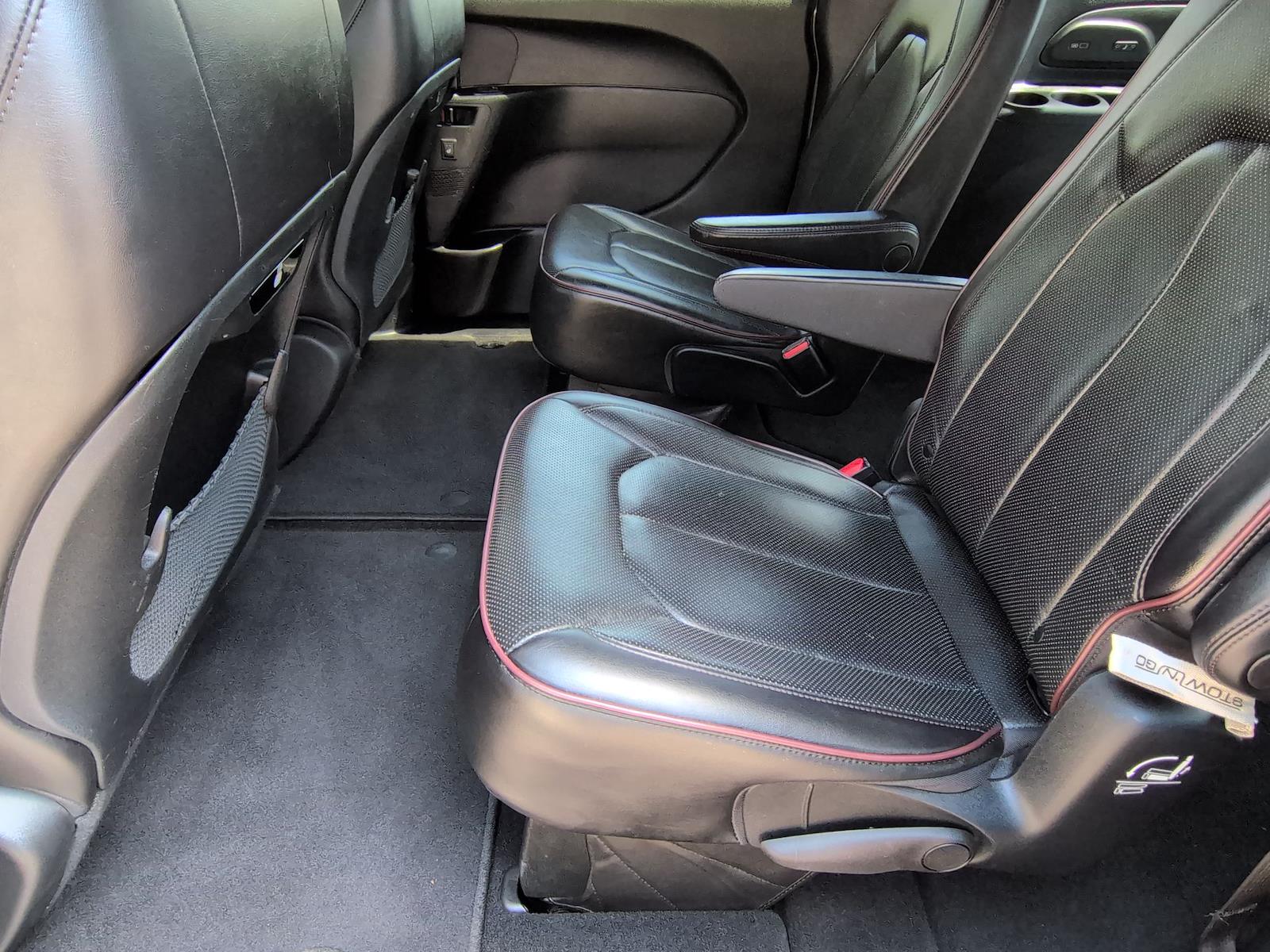 Used 2020 Chrysler Pacifica - photo 23
