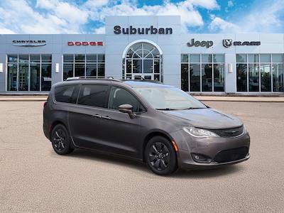 Used 2020 Chrysler Pacifica Limited Minivan for sale #LR236151P - photo 2