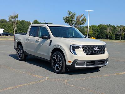New 2025 Ford Maverick Lariat SuperCrew Cab AWD Pickup for sale #T252051 - photo 1