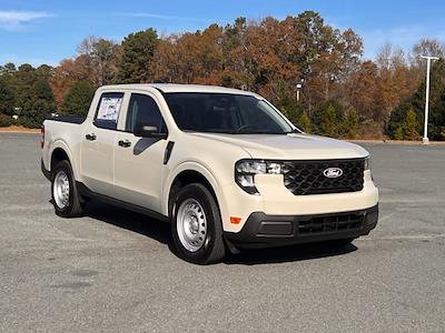2025 Ford Maverick SuperCrew Cab AWD Pickup for sale #T252091 - photo 1