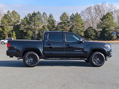 Used 2022 Toyota Tacoma SR5 Double Cab for sale #T257030A - photo 2