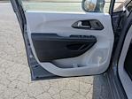 Used 2022 Chrysler Pacifica Touring L Minivan for sale #T257229B - photo 12