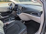 Used 2022 Chrysler Pacifica Touring L Minivan for sale #T257229B - photo 33