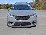 Used 2022 Chrysler Pacifica Touring L Minivan for sale #T257229B - photo 9