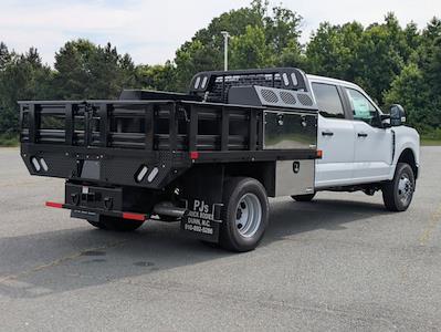 2025 Ford F-350 Crew Cab DRW 4WD Flatbed Truck for sale #T258199 - photo 2