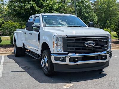 2025 Ford F-350 Crew Cab DRW 4WD Pickup for sale #T258205 - photo 1