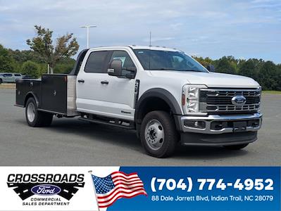 2025 Ford F-450 Crew Cab DRW 4WD Flatbed Truck for sale #T258226 - photo 1