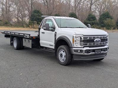 New 2025 Ford F-600 Regular Cab Cab Chassis for sale #T258261 - photo 1