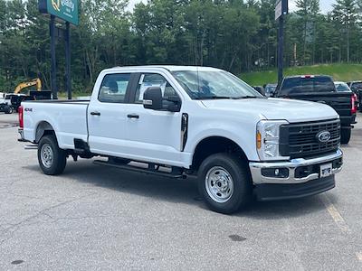 2025 Ford F-250 Crew Cab 4WD Pickup for sale #T258268 - photo 1