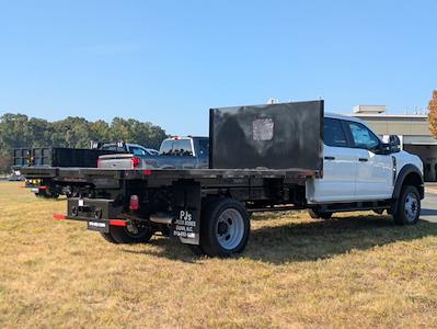 2025 Ford F-450 Crew Cab DRW 4WD Flatbed Truck for sale #T258283 - photo 2