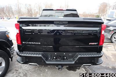 2019 Chevrolet Silverado 1500 Crew Cab 4WD Pickup for sale #27255U - photo 2