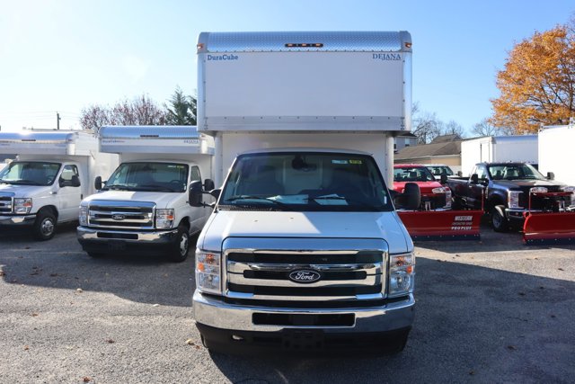 New 2026 Ford E-450 - photo 7