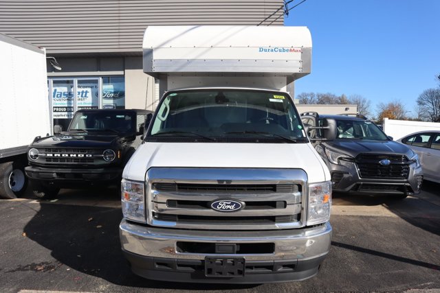 New 2026 Ford E-350 - photo 16