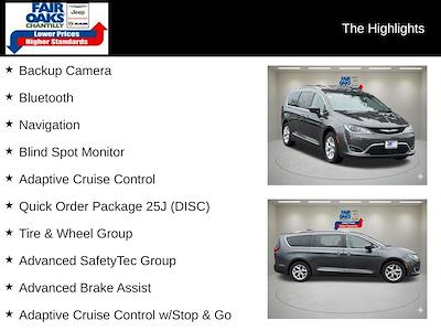 2017 Chrysler Pacifica FWD Minivan for sale #PHR518261 - photo 2