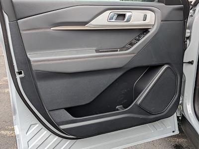 New 2026 Ford Explorer - photo 1