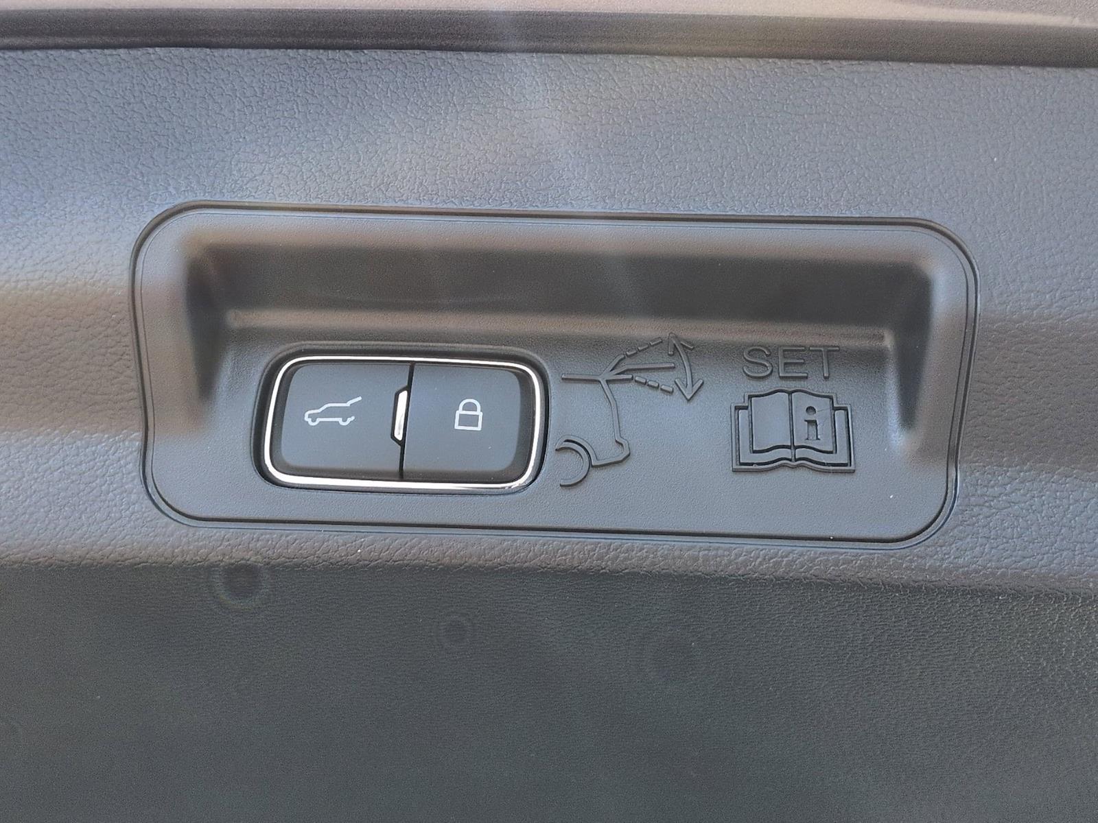 New 2026 Ford Explorer - photo 8