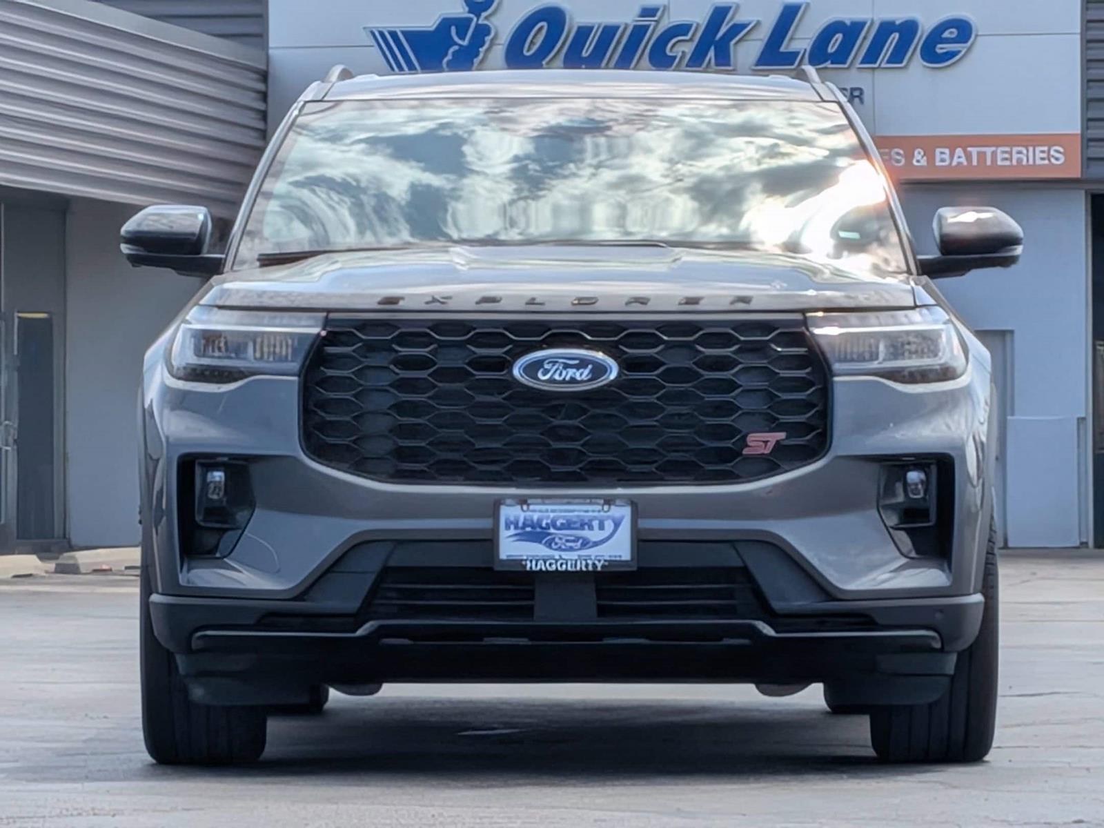 New 2026 Ford Explorer - photo 5
