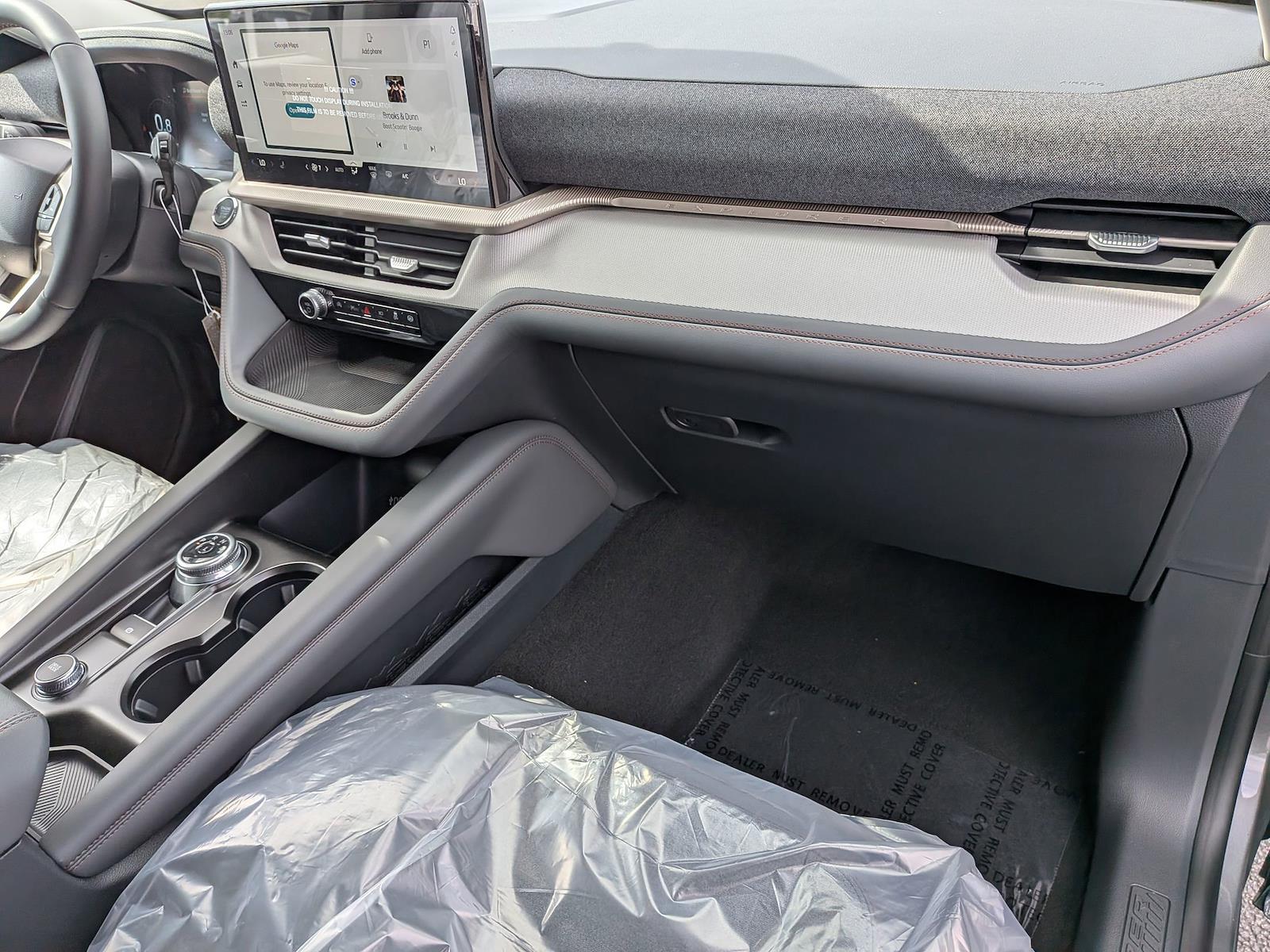 New 2026 Ford Explorer - photo 5