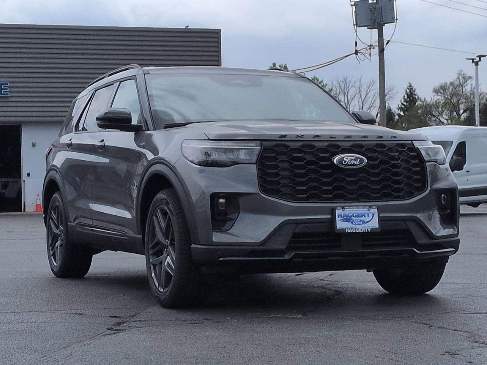 New 2026 Ford Explorer - photo 5