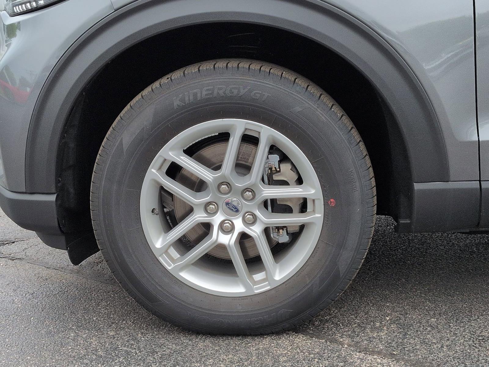 New 2026 Ford Explorer - photo 11