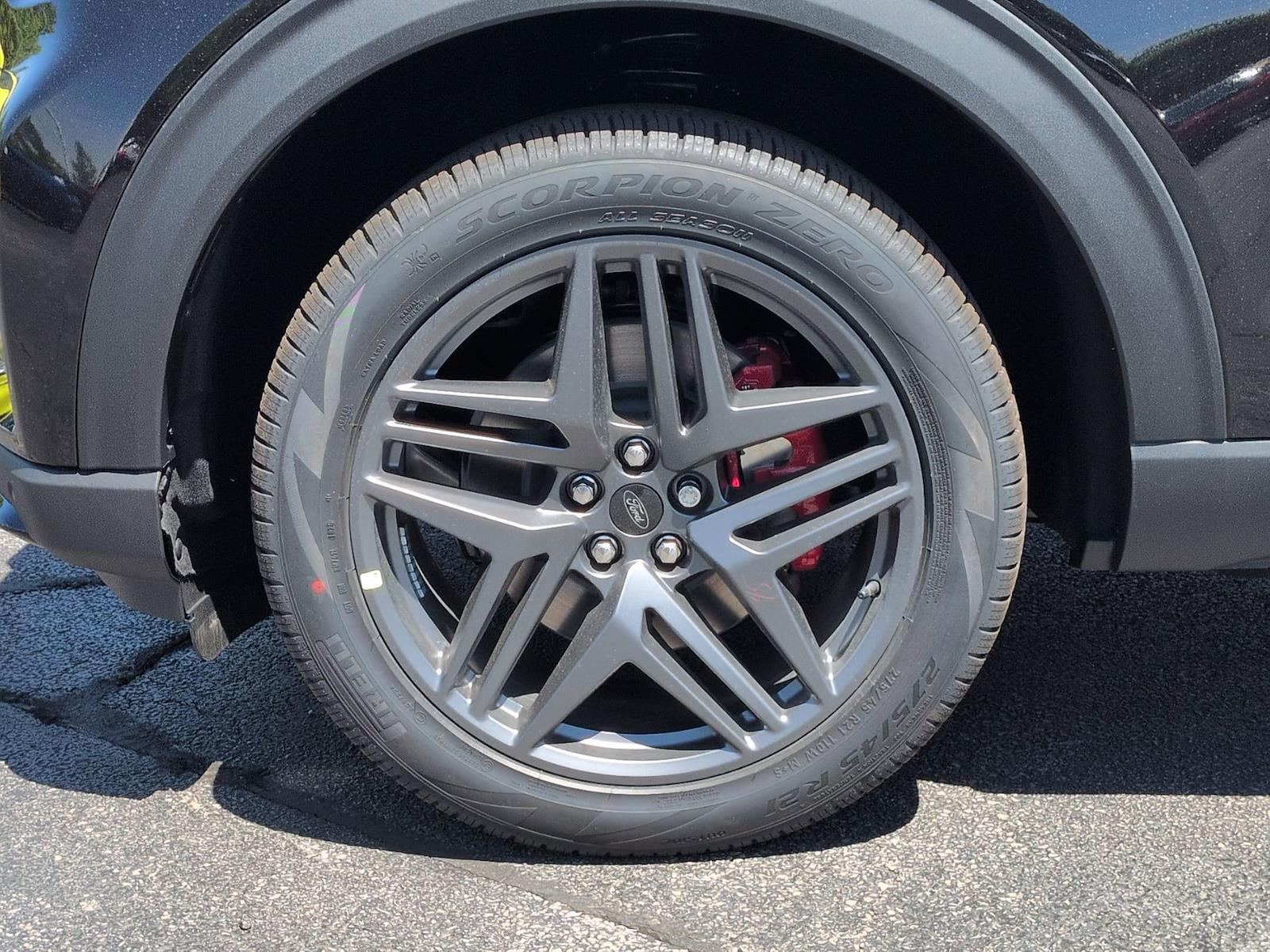 New 2026 Ford Explorer - photo 11