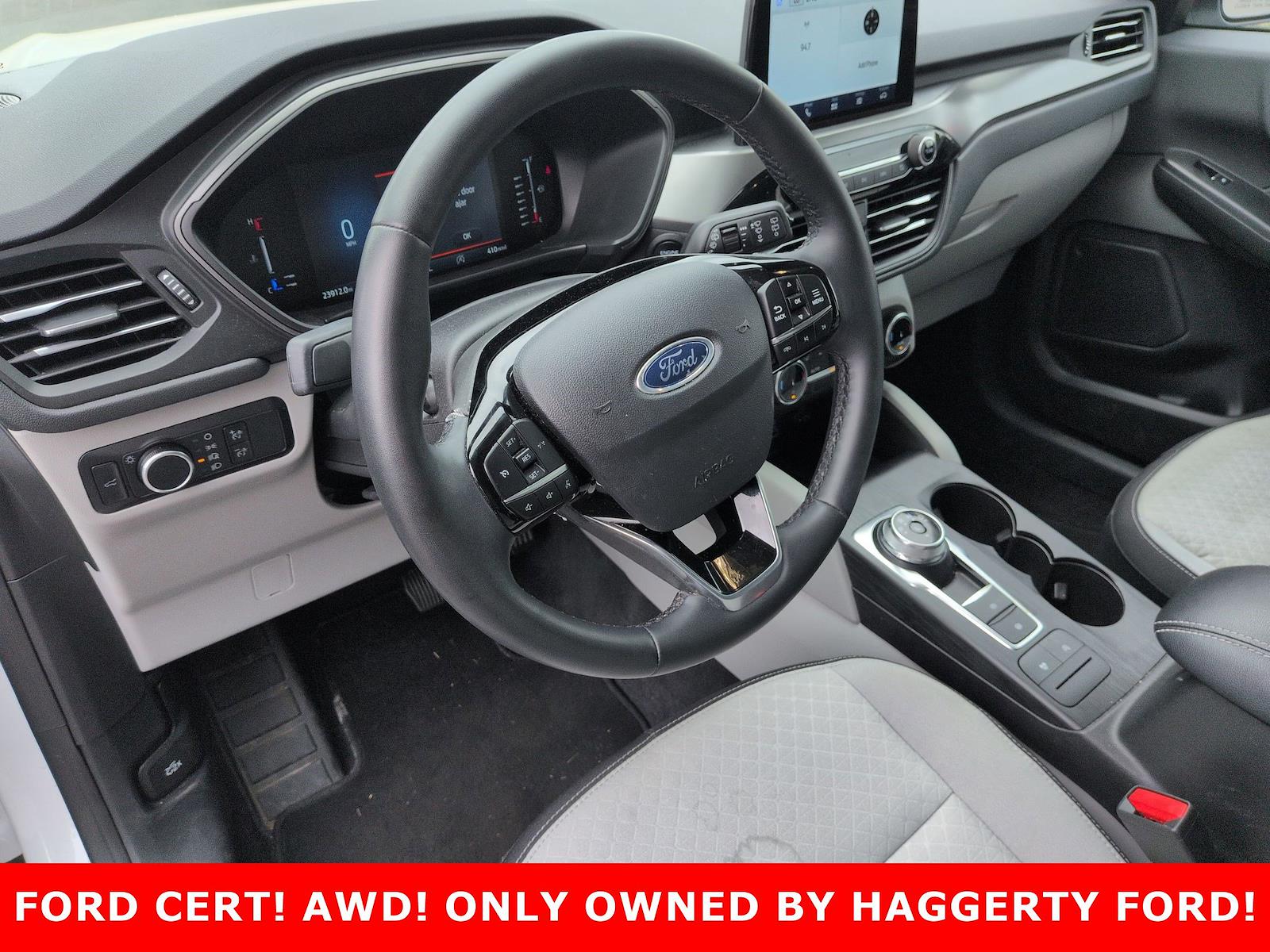 Used 2023 Ford Escape - photo 11