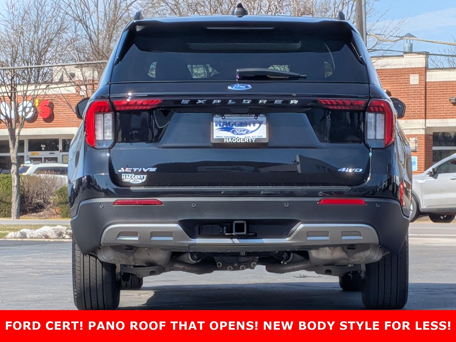 Used 2025 Ford Explorer - photo 7