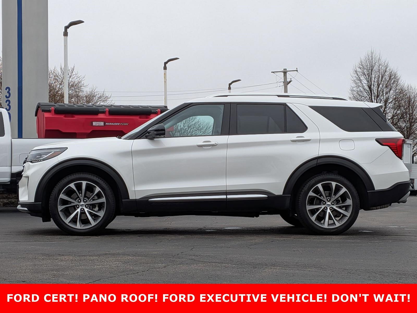 Used 2025 Ford Explorer - photo 10