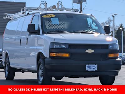 Used 2025 Chevrolet Express 2500 - photo 1