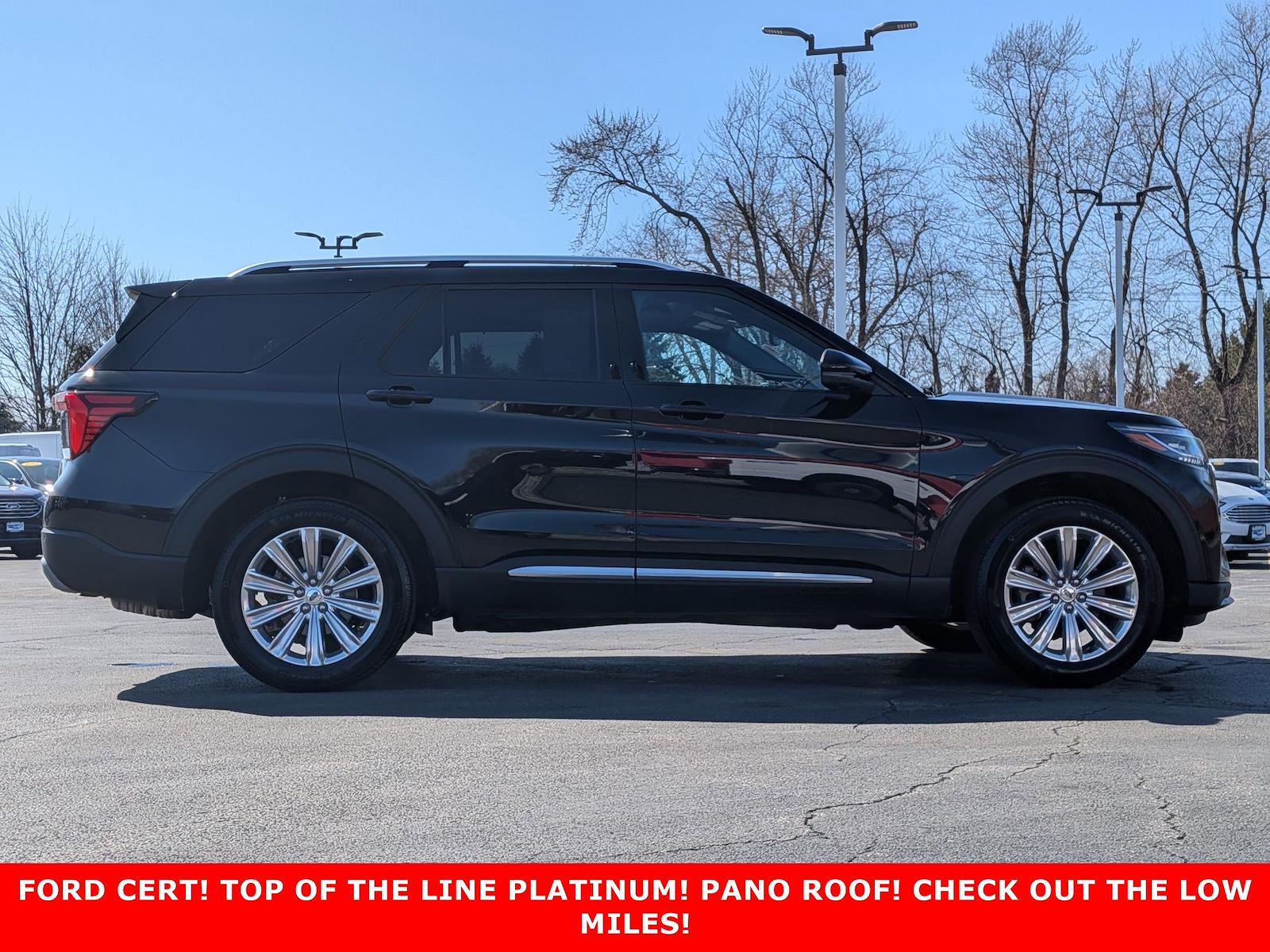 Used 2025 Ford Explorer - photo 5