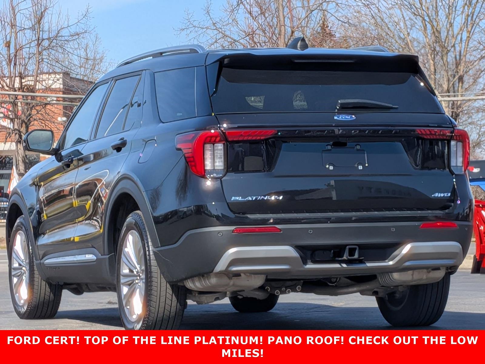 Used 2025 Ford Explorer - photo 8