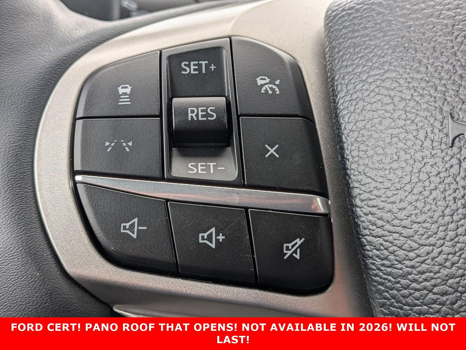 Used 2025 Ford Explorer - photo 16