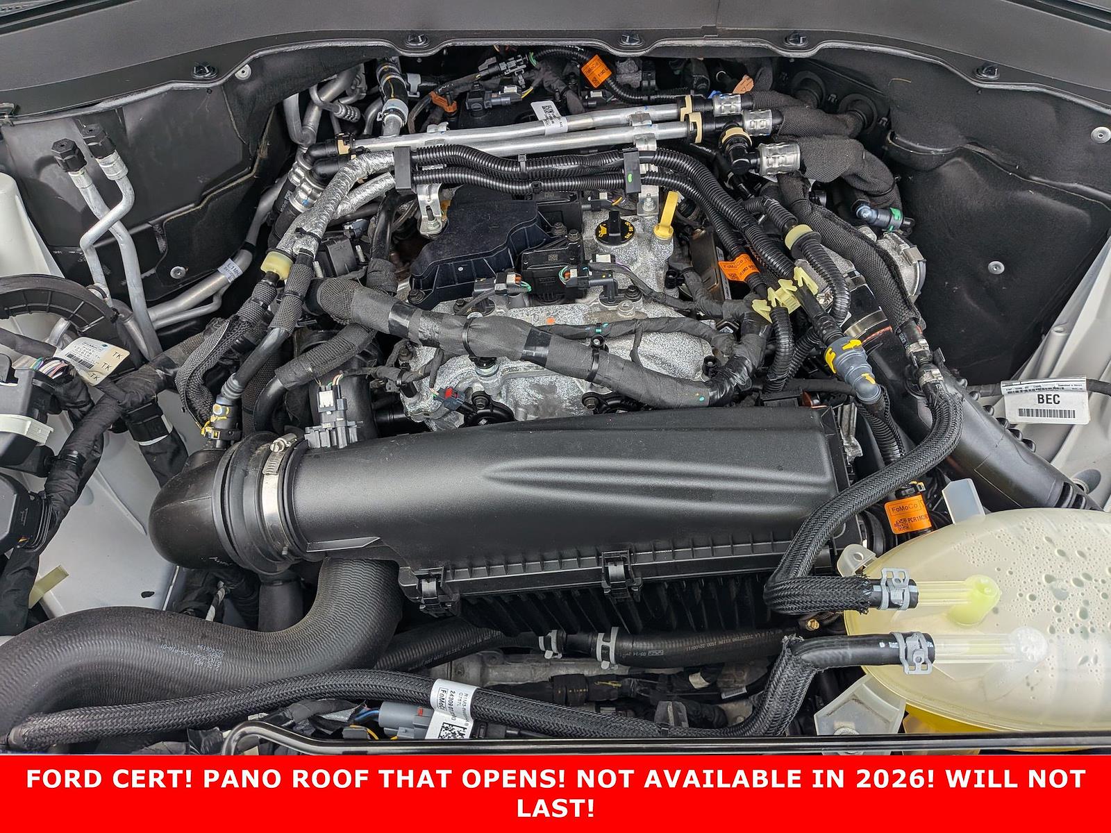 Used 2025 Ford Explorer - photo 31