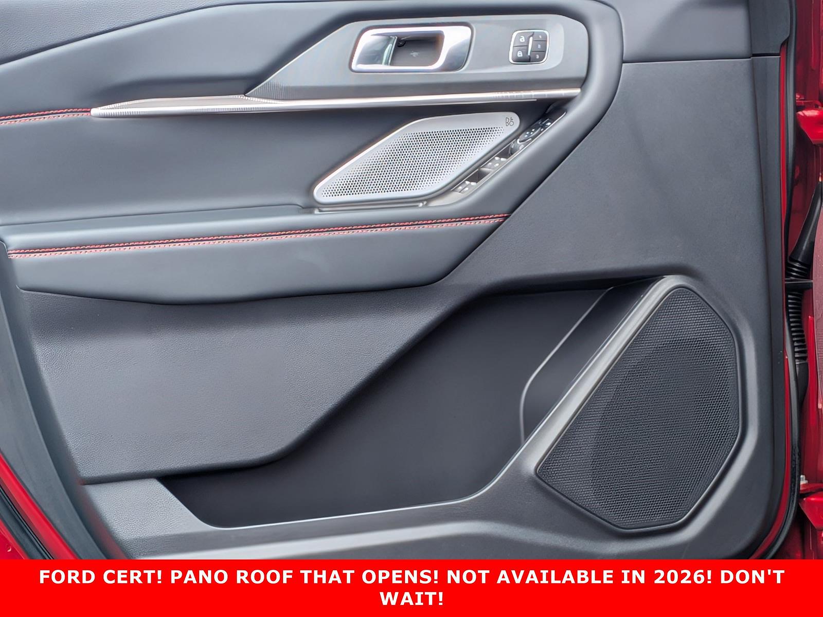 Used 2025 Ford Explorer - photo 14