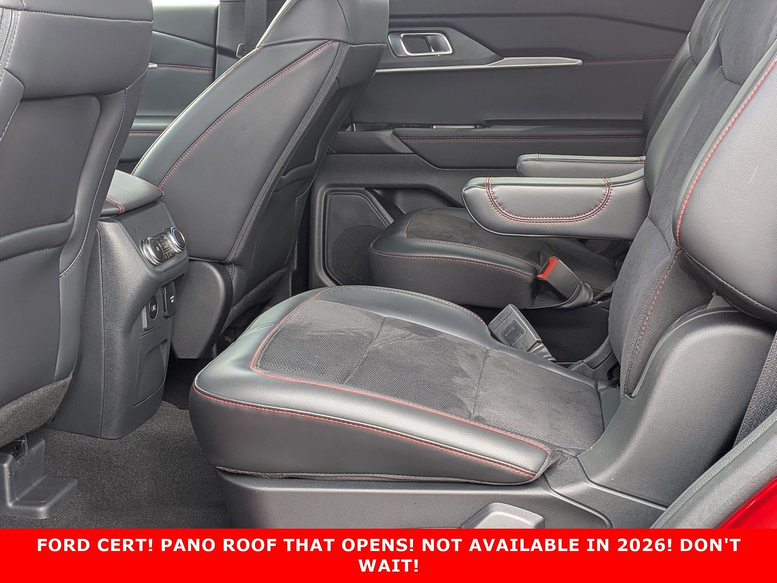 Used 2025 Ford Explorer - photo 24