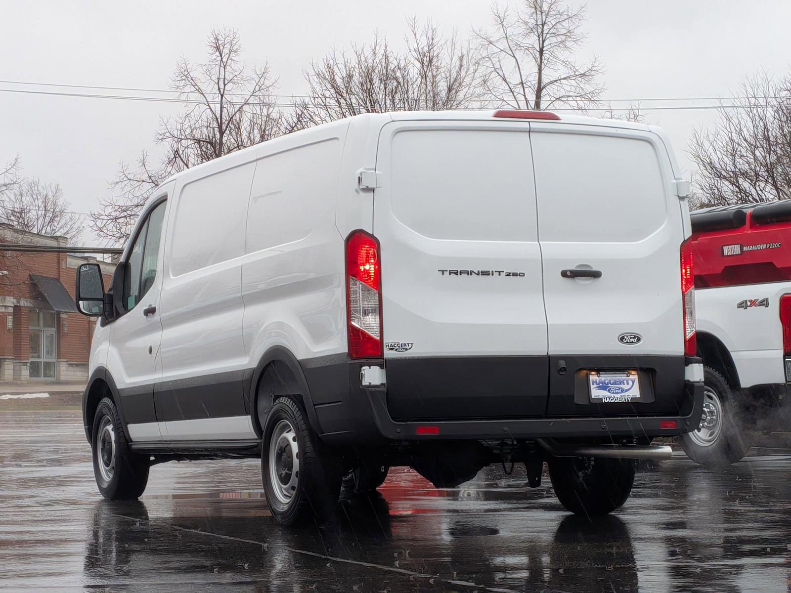 New 2026 Ford Transit 250 - photo 5