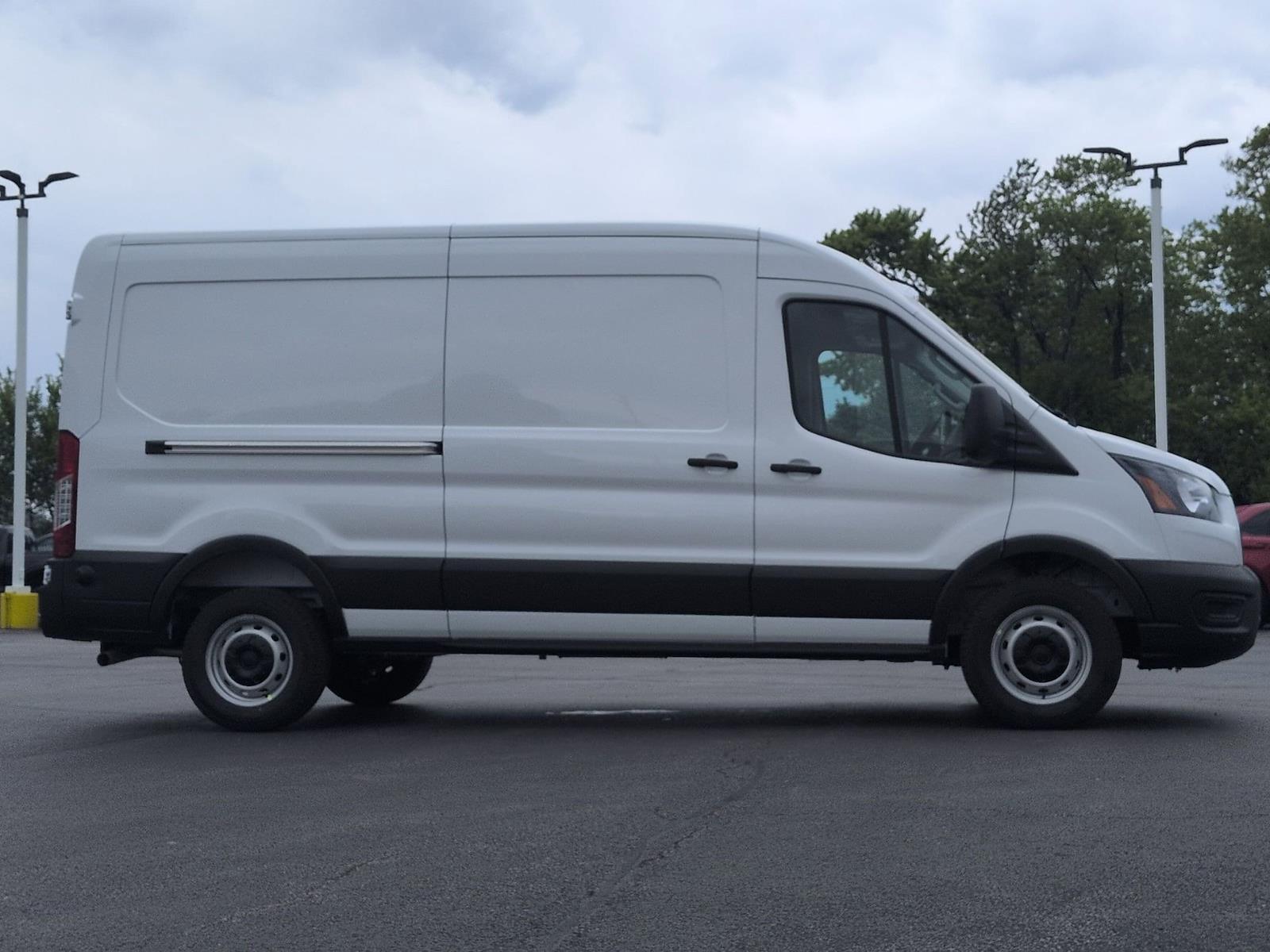 New 2026 Ford Transit 250 - photo 7
