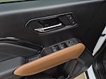 Used 2024 GMC Canyon AT4 Crew Cab for sale #251324B - photo 13