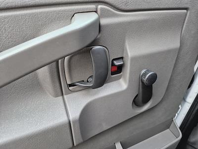 Used 2016 GMC Savana 3500 - photo 1