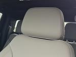 New 2026 GMC Sierra 1500 SLT Crew Cab 4WD Pickup for sale #G26075 - photo 18