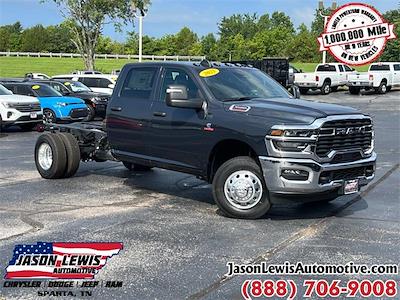 2025 Ram 3500 Crew Cab DRW 4WD Cab Chassis for sale #566219 - photo 1
