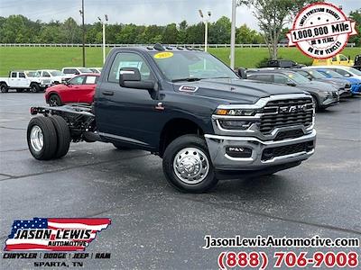 2025 Ram 3500 Regular Cab DRW 4WD Cab Chassis for sale #566220 - photo 1