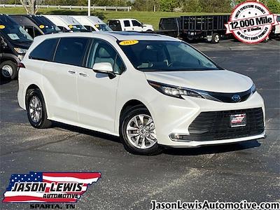 Used 2023 Toyota Sienna XLE Minivan for sale #CF04036E - photo 1