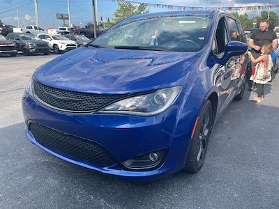 2020 Chrysler Pacifica FWD Minivan for sale #CF08147 - photo 1