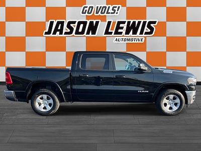 Used 2025 Ram 1500 - photo 1