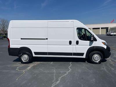 Used 2024 Ram ProMaster 2500 - photo 1