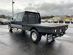 2004 Ford F-350 Crew Cab SRW 4WD Flatbed Truck for sale #LE09108 - photo 6